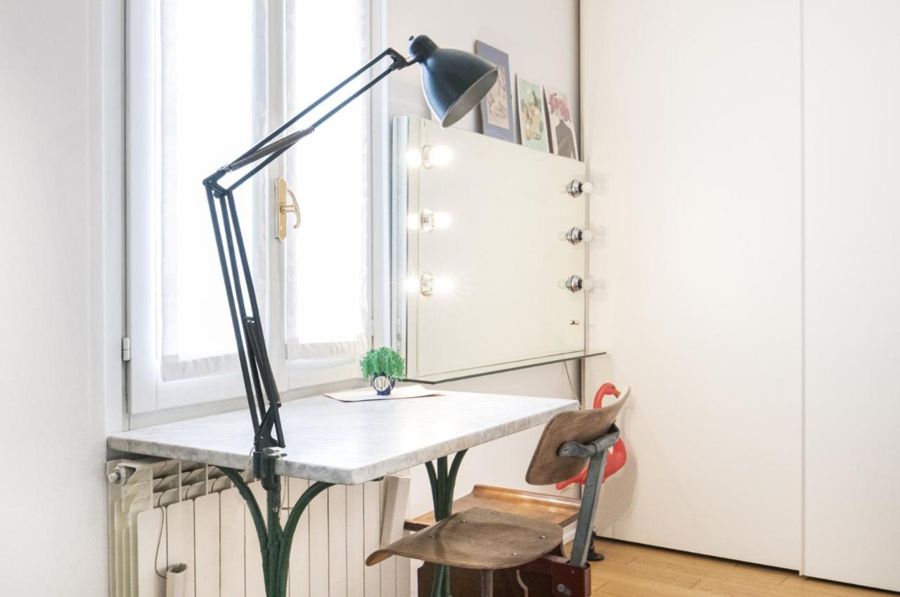 Easylife - Comodo Studio Con Terrazza Zona Navigli Милано Екстериор снимка