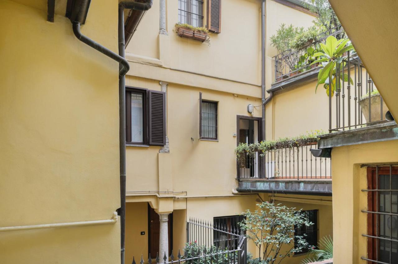 Easylife - Comodo Studio Con Terrazza Zona Navigli Милано Екстериор снимка