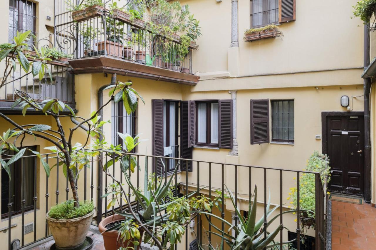 Easylife - Comodo Studio Con Terrazza Zona Navigli Милано Екстериор снимка