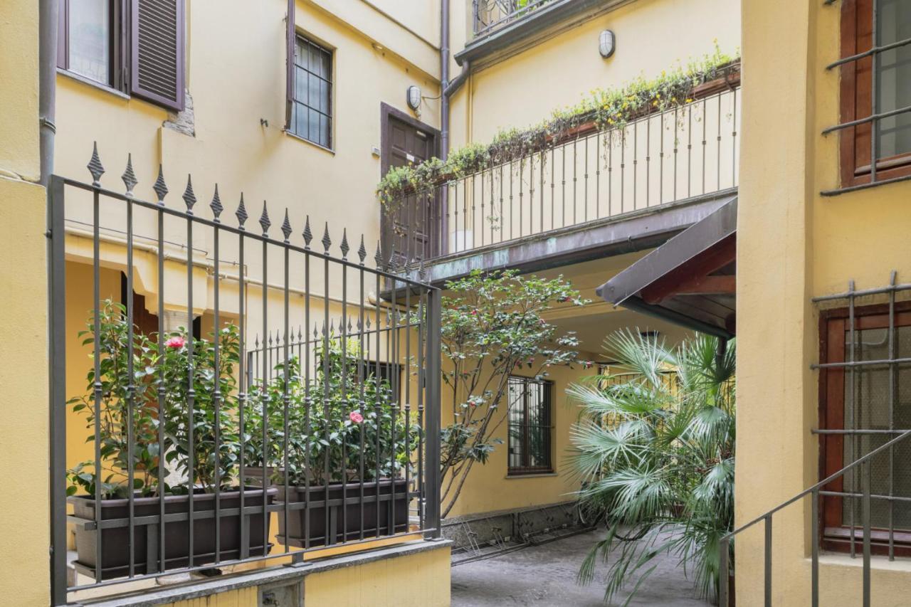 Easylife - Comodo Studio Con Terrazza Zona Navigli Милано Екстериор снимка